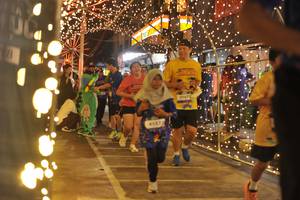 BIB: 4587, 3087
                            <button type="button" onclick="openModal(26220359)" class="btn btn-primary btn-sm float-right btn-popup" data-toggle="modal" data-target=".modal-high-quality">
                        <i class="fas fa-shopping-cart"></i> Add to Cart
                    </button>
                                            <button type="button" onclick="isThisMe(26220359, true)" class="btn btn-success btn-sm float-right btn-popup btn-isme hidden" data-toggle="tooltip" data-placement="bottom" title="นี่คือรูปของคุณใช่ไหม คลิกที่นี่เพื่อเอาเข้าอัลบั้ม">
                        <i class="fas fa-plus"></i> Add to album
                    </button>
                    <button type="button" onclick="isThisMe(26220359, false)" class="btn btn-warning btn-sm float-right btn-popup btn-isnotme hidden">
                        <i class="fas fa-ban"></i> Remove from album
                    </button>